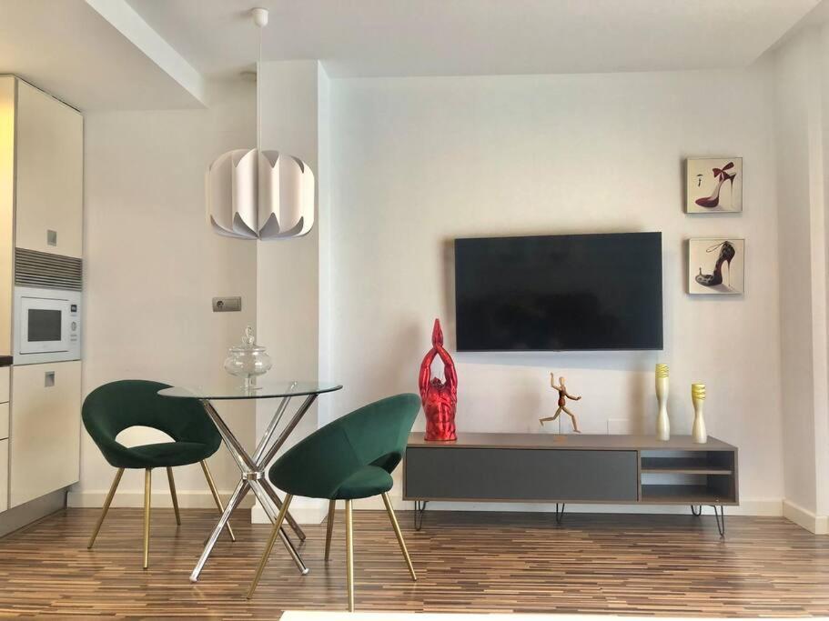 Apartamento Centrico Con Plaza De Garaje Y Piscina Apartment Murcia Ngoại thất bức ảnh